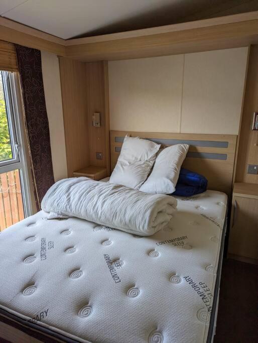 6 Berth Holiday Home On Ocean Edge Near Morecambe Heysham Exterior photo