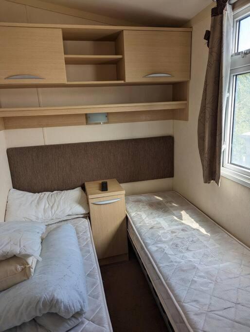 6 Berth Holiday Home On Ocean Edge Near Morecambe Heysham Exterior photo